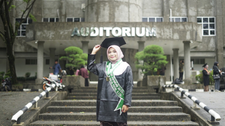 Nadya Aulia Putri, S.Kom  “Yakin dan Percayalah Bahwa Dalam Setiap Kesulitan Pasti Ada Kemudahan dan PertolonganNya”