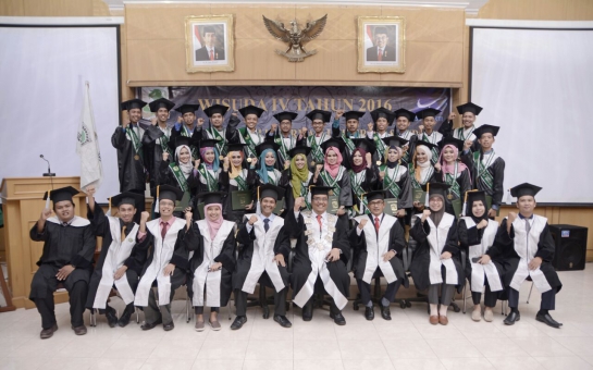 Wisuda IV 2016